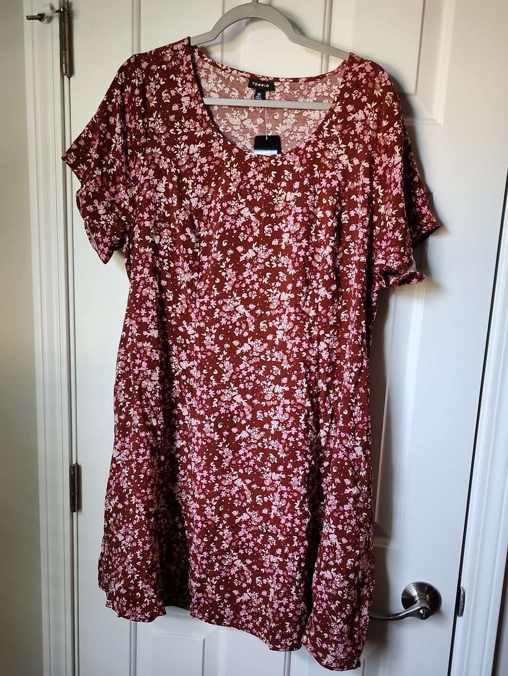 torrid Burgundy Short-Sleeve Floral Mini Dress with Pink Print